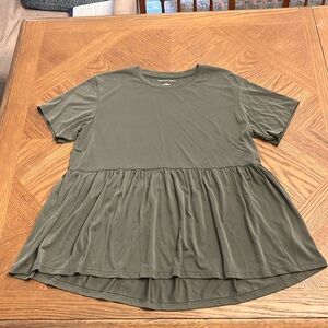 American Eagle Olive Peplum Tshirt
